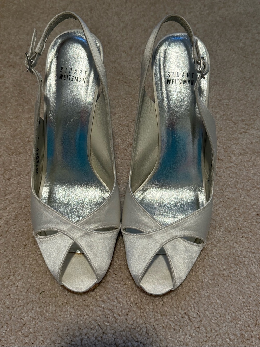 Stuart Weitzman Ivory Satin Slingback Peep Toe Heels Size 9 Bridal Wedding Shoes